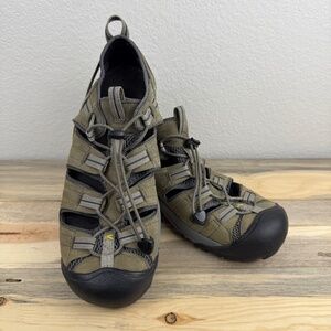 Keen Fisherman Men's Tan Light Gray Black Sandal Leather and Man Made Size 10.5